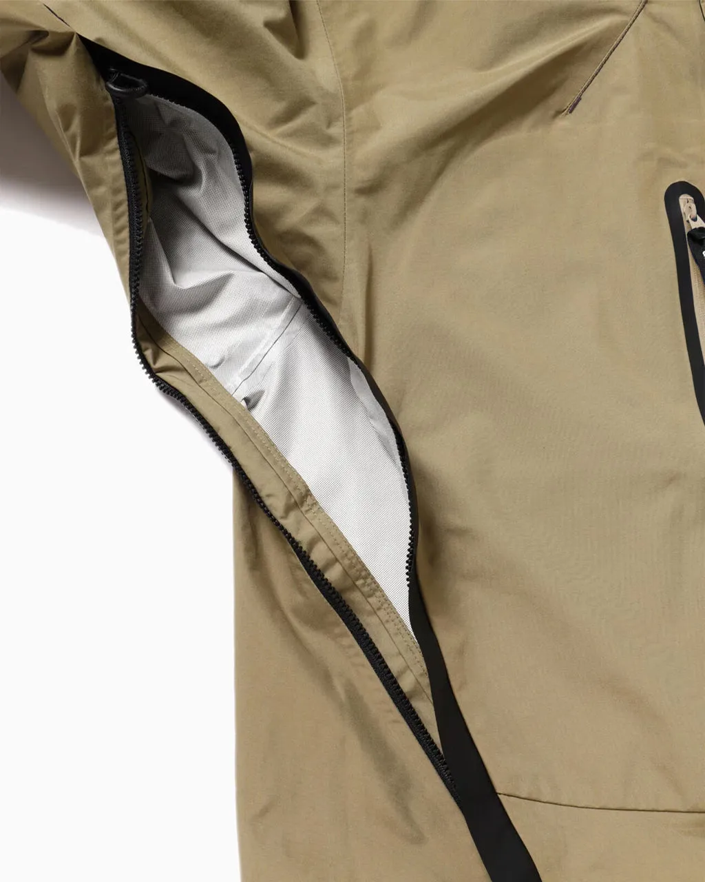 2.5L Hiker Rain Jacket Beige