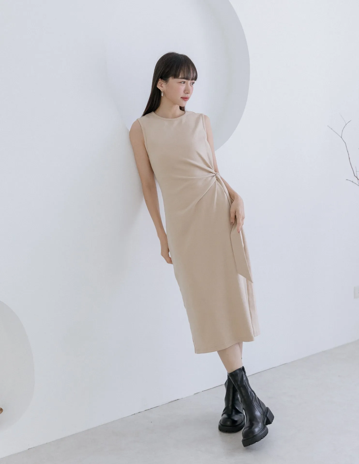 Leona Dress in Sand